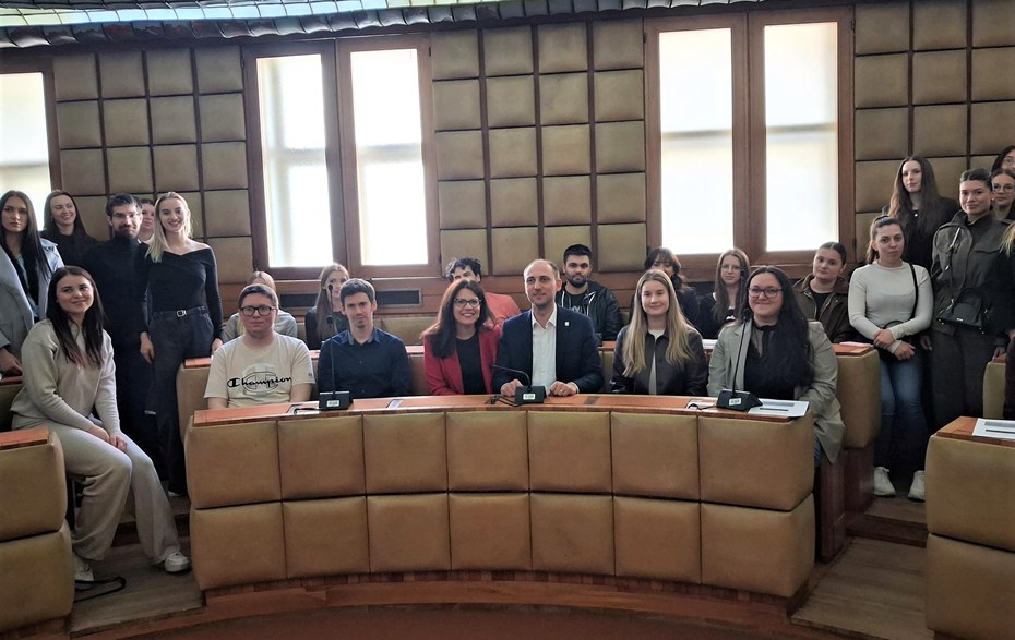 Studenti Pravnog fakulteta u studijskom posjetu Gradskoj skupštini Grada Zagreba